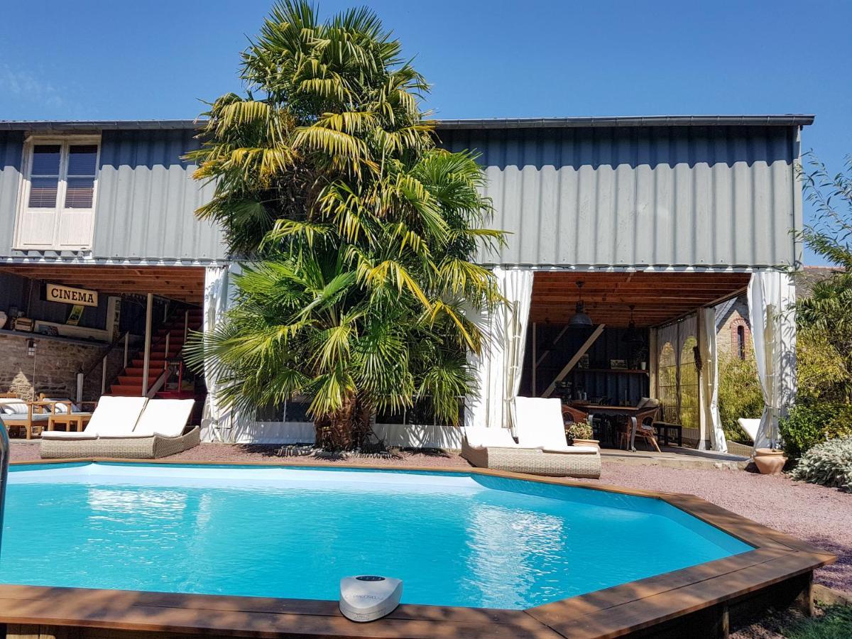 Pavillon Le 1900 Holiday home
